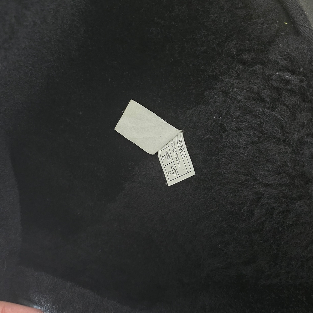 UGG Black Bailey Button Triplet Boots - Picture 4 of 4
